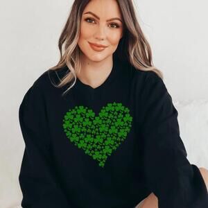 St Patricks Day Shamrock Heart Cute Irish Holiday Graphic Cozy Sweatshirt
